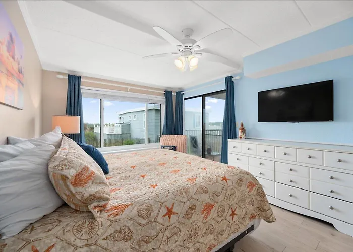 Holiday home Relax In Charming 2 Bedroom Ocean Front Condo! Ocean City